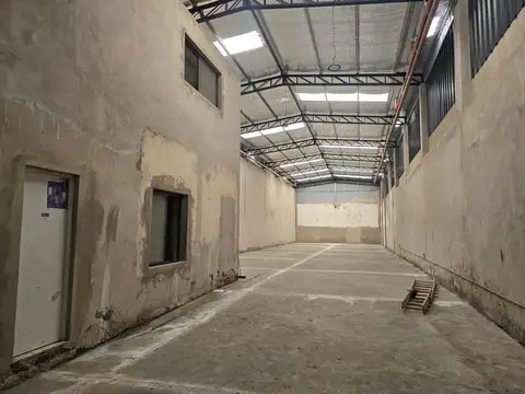 Galpon en Alquiler A Estrenar