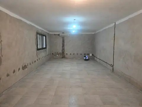 Galpon en Alquiler en Villa Bonich, $ 4.500.000