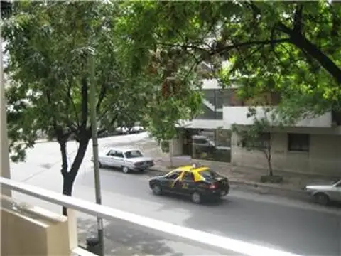 CABALLITO / PARQUE CENTENARIO - 2 AMBIENTES - APTO PROF.