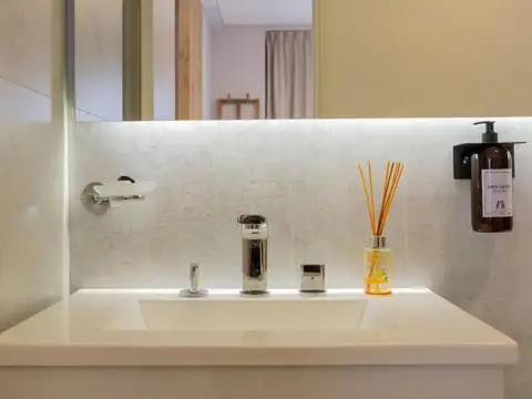 MONOAMBIENTE AMOBLADO VENTA PORTO