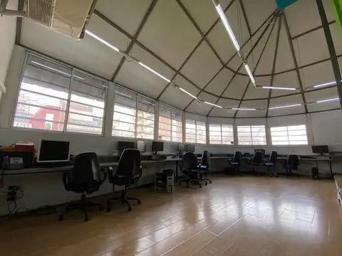 Oficina en Alquiler en Parque Centenario, $ 2.800.000