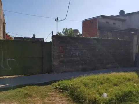 Terreno, zona sur. 167m2