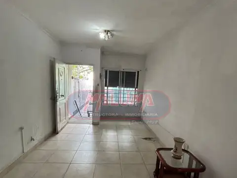 Depto Tipo Casa en Venta en Villa Real, USD 77.000
