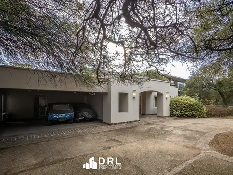Casa en Venta en El Bosque, USD 720.000