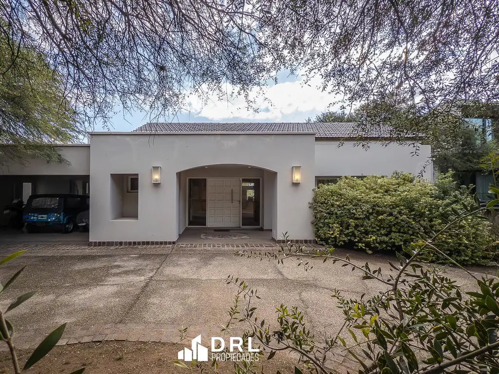 Casa en Venta con cochera