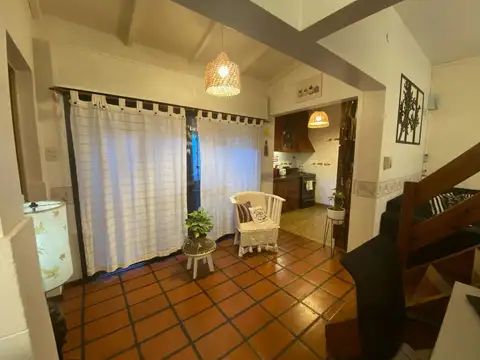 Depto Tipo Casa en Venta de 3 ambientes