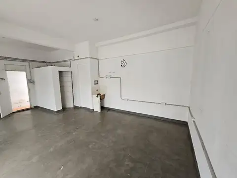 Local en Alquiler en Villa Lugano, $ 600.000