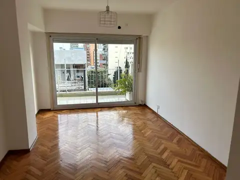 Departamento en Alquiler en Villa Ortuzar, $ 950.000