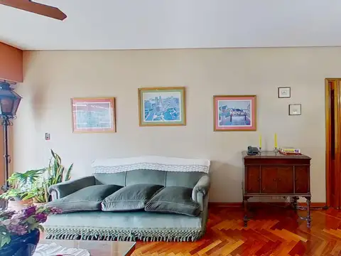 Departamento 5 ambientes con 2 baños