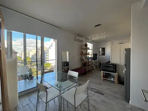 Av. Alvarez thomas  al 800, piso 7, Colegiales