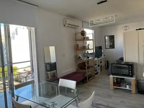 Av. Alvarez thomas  al 800, piso 7, Colegiales