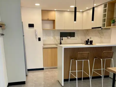 Departamento en Lamadrid 2500 de dos ambientes reciclado