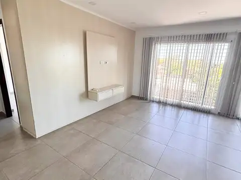 Departamento en Alquiler en Mendoza, $ 550.000