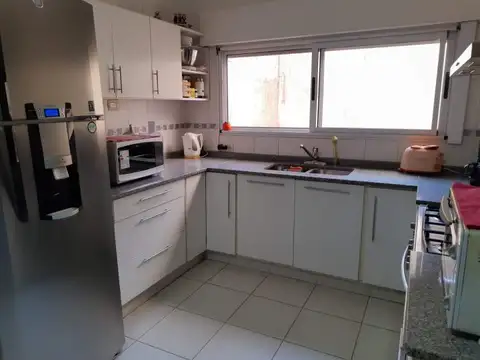 Depto Tipo Casa en Venta 35 años