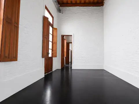 Depto Tipo Casa 4 ambientes con 2 baños