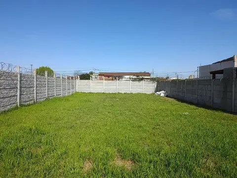 Terreno en Venta en Campana, USD 45.000