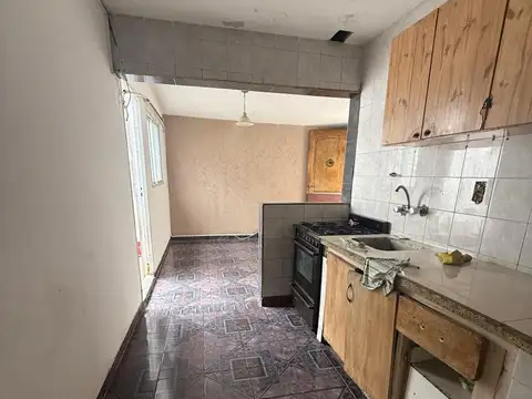 Depto Tipo Casa en Venta en Parque Avellaneda, USD 75.000