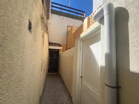 Depto Tipo Casa en Venta en Lanus Oeste, USD 90.000