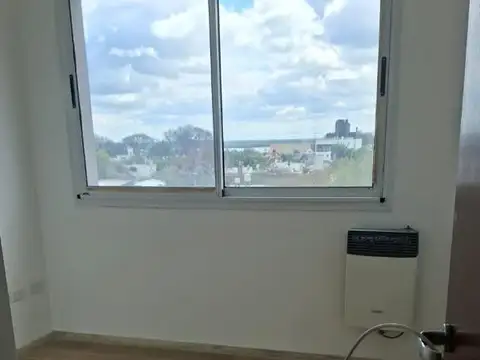Departamento en Alquiler en Parana, $ 600.000