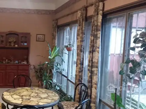 Casa en Venta en Vicente Lopez, USD 730.000