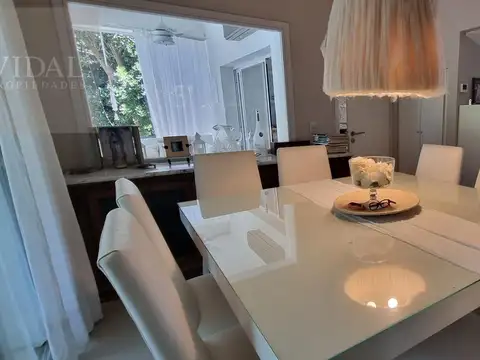 Casa en Venta al Oeste