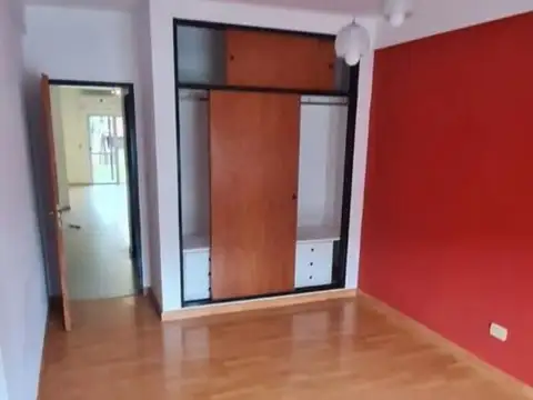 Depto Tipo Casa en Venta 8 años