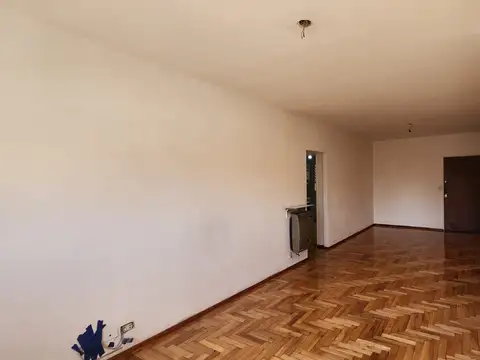 Av. Federico Lacroze 2900, Piso 5