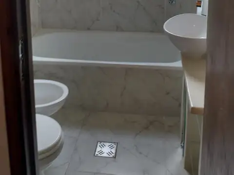 Departamento en Alquiler en Parque Patricios, $ 900.000