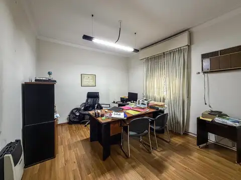 Casa en planta baja de 3 dormitorios con 3 patios en el centro