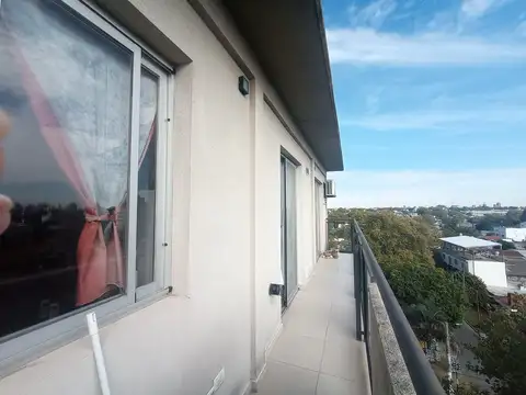 San Luis 200, Piso 7