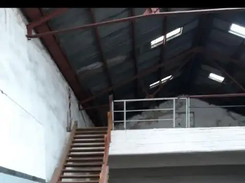 Galpon en Alquiler en Caballito Norte, $ 2.550.000