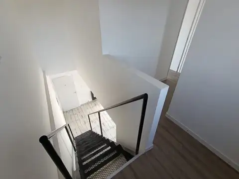 Depto Tipo Casa en Venta 1 año