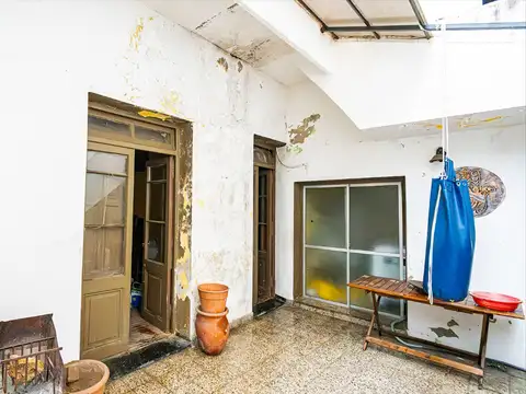 VENTA LOTE VILLA URQUIZA.-