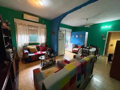 Depto Tipo Casa 4 ambientes con 1 baño