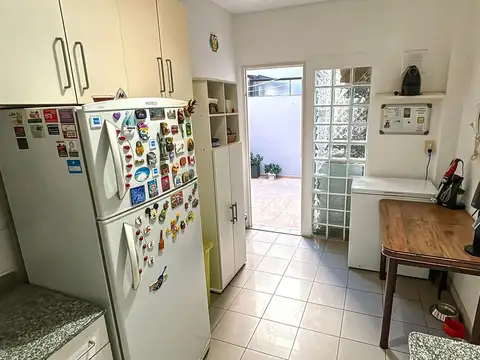 Departamento 4 ambientes con 2 baños