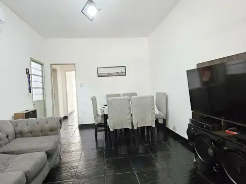 Manuel Artigas 700