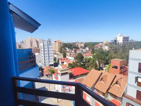 Departamento 4 ambientes con 2 baños