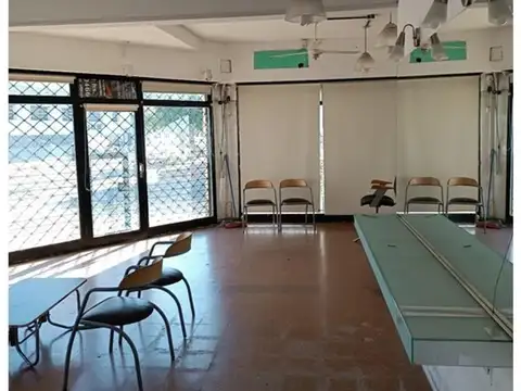 Local en VENTA - Caseros