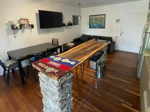 Departamento en Alquiler con 1 cocheras