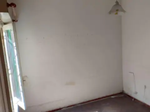 Depto Tipo Casa en Venta en Caseros, USD 75.000