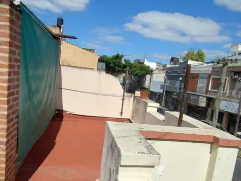 Depto Tipo Casa en Venta de 2 ambientes