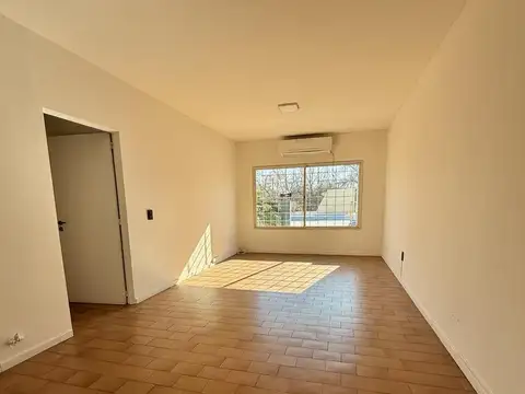Departamento en Venta en Sexta Sección, USD 75.000