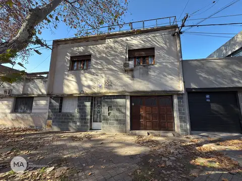 Casa 3 Dormitorios - Matienzo 1200 - Azcuenaga Rosario | Venta