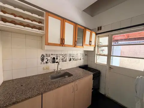 Depto Tipo Casa en Alquiler en Centro, $ 1.000.000