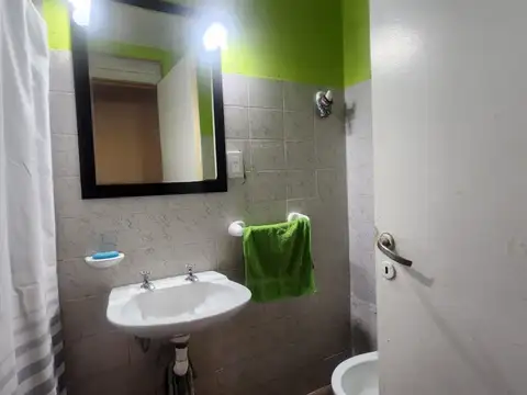 Departamento 5 ambientes con 1 baño