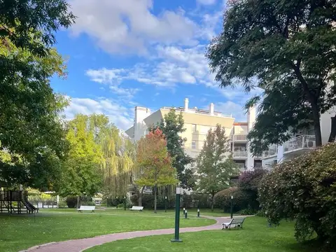 Monseñor Larumbe al 3100