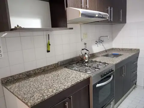 DPTO EN VENTA BARRIO CENTRO con AMPLIA TERRAZA !