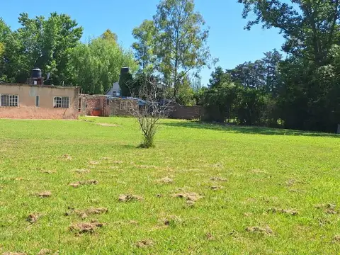 Casa Lote en Francisco Alvarez Moreno