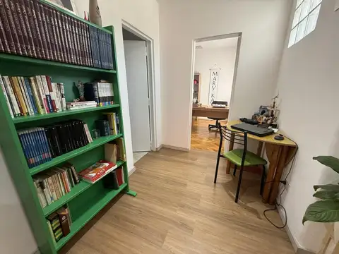 Depto Tipo Casa 4 ambientes con 2 baños