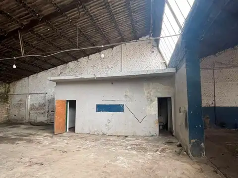 Local en Alquiler 50 años